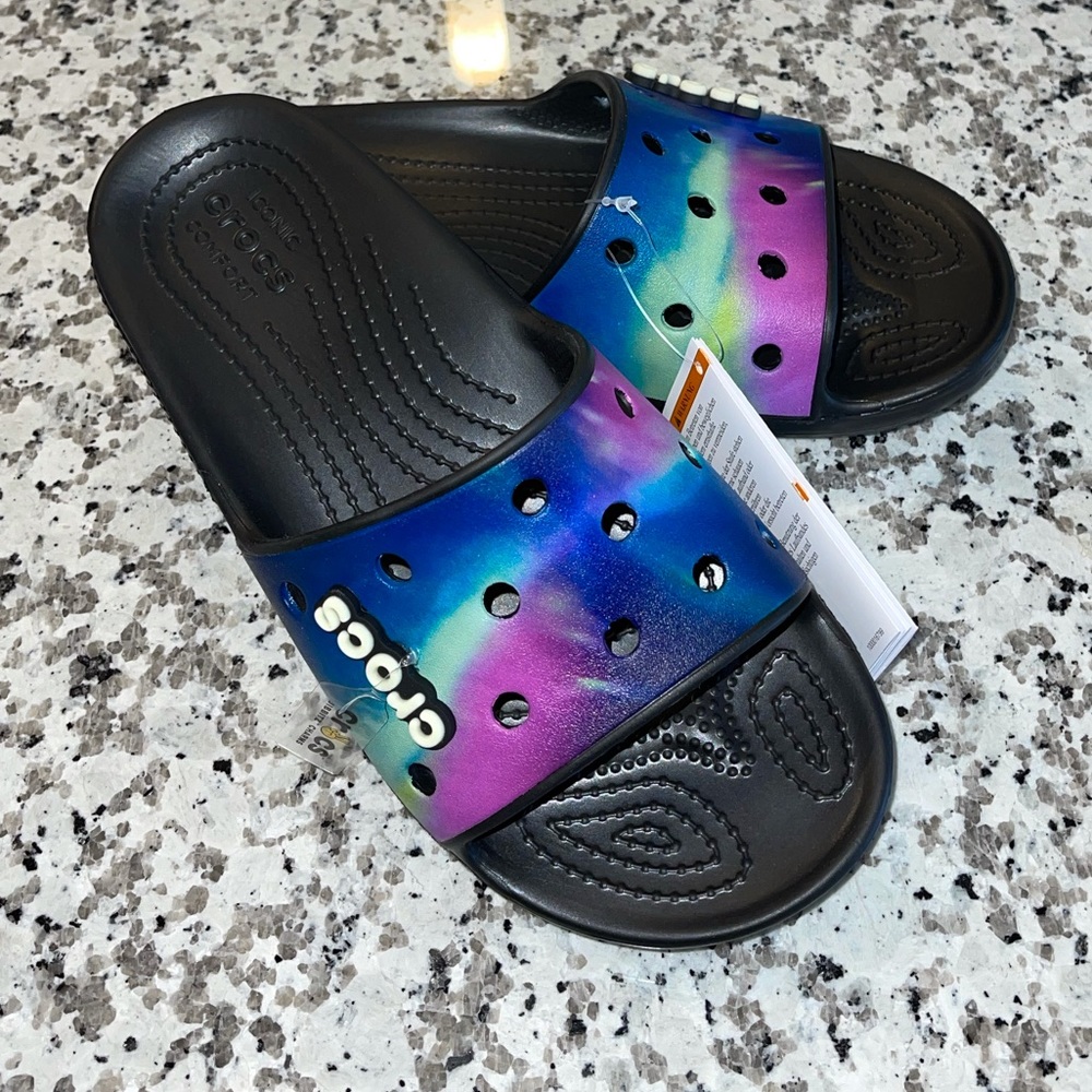 Women’s or Unisex Crocs 🐊 “Glow In The Dark”